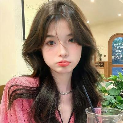 白月光塌房后，真命天子找上门啦